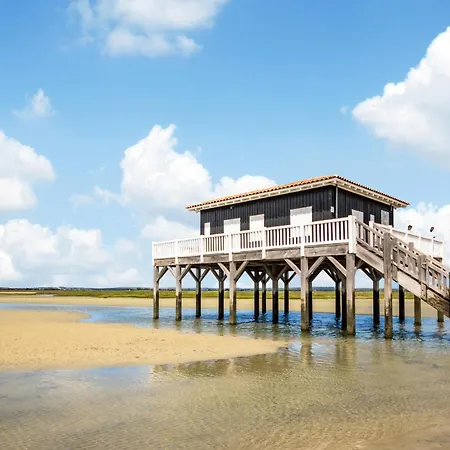 1 Bedroom Cozy In Appartamento Audenge